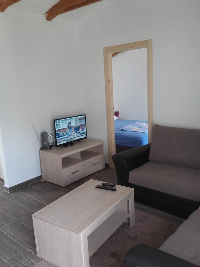 Apartment Marija Kotor Bagian luar foto
