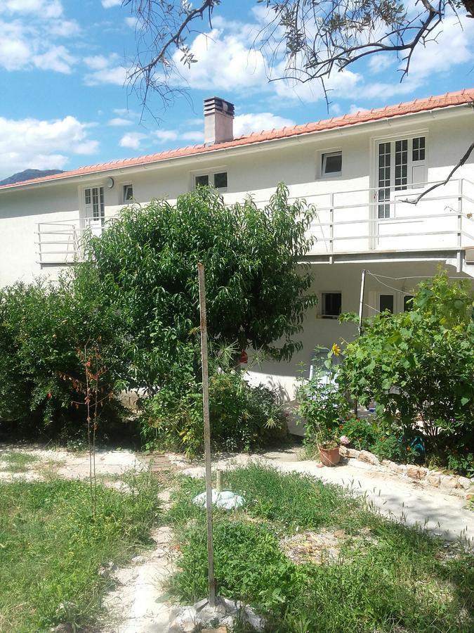 Apartment Marija Kotor Bagian luar foto